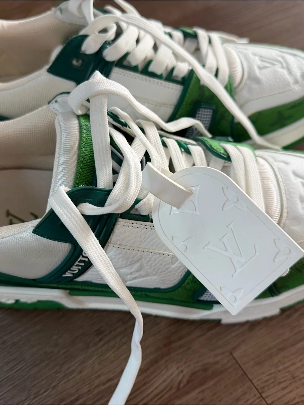 Louis Vuitton LV Trainers Sz 8 (Men’s) 9.5 (Women’s)